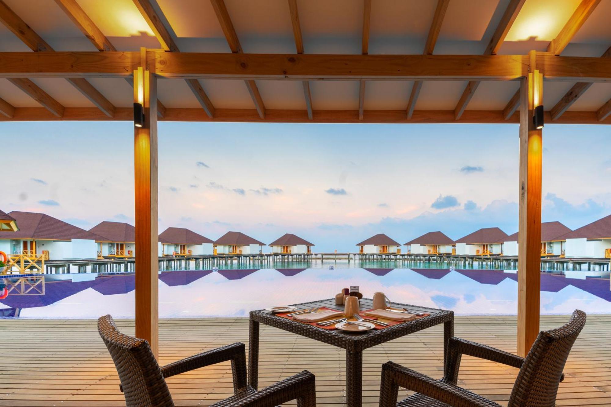 Ellaidhoo Maldives By Cinnamon Hangnaameedhoo