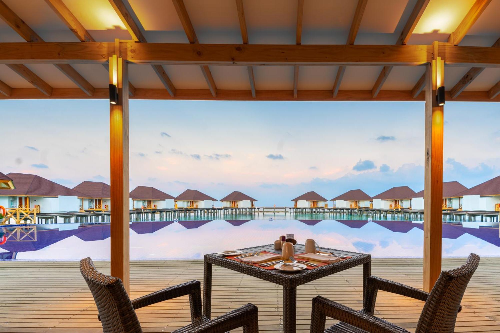 Ellaidhoo Maldives By Cinnamon Hangnaameedhoo
