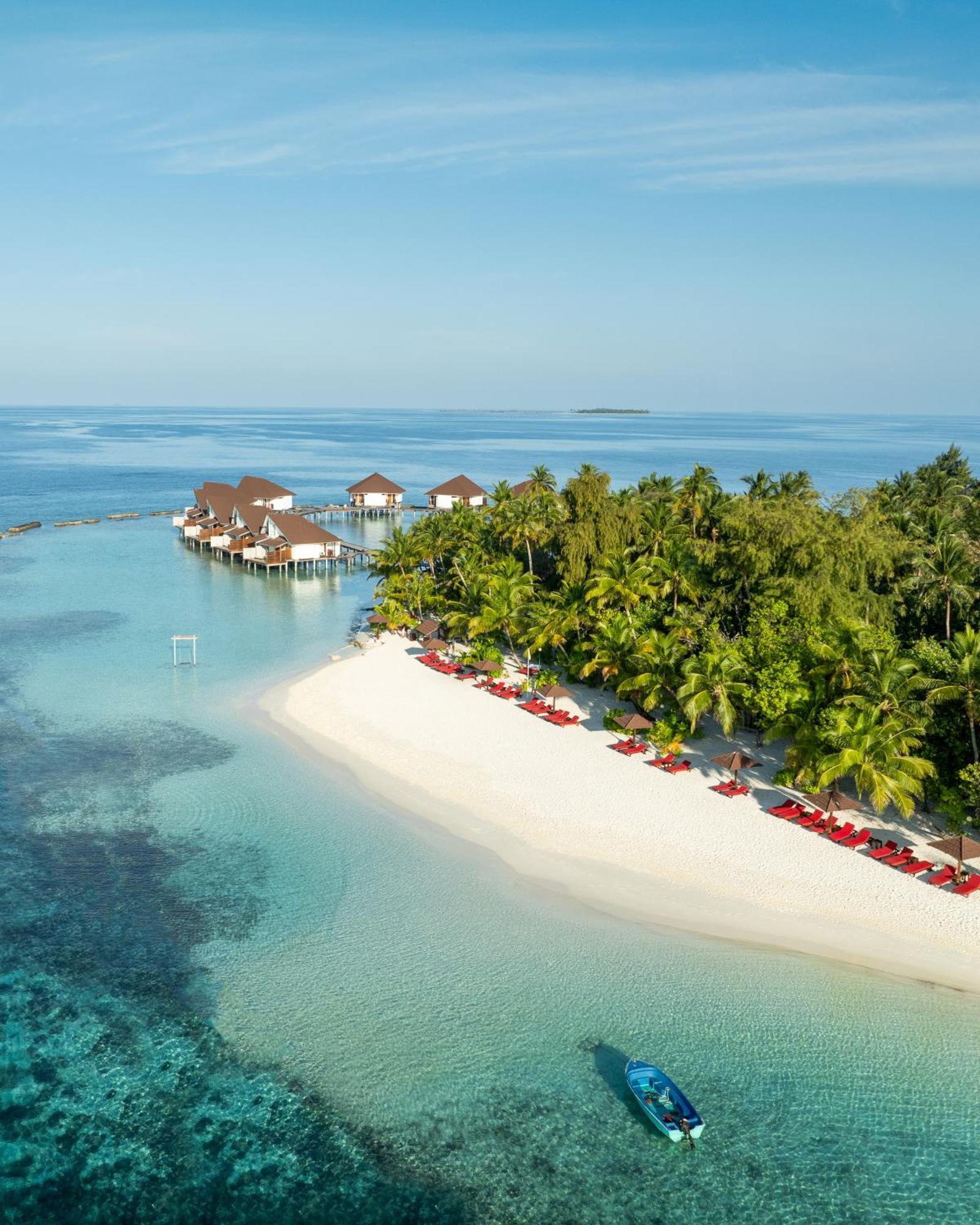 Ellaidhoo Maldives By Cinnamon Rezort 4*