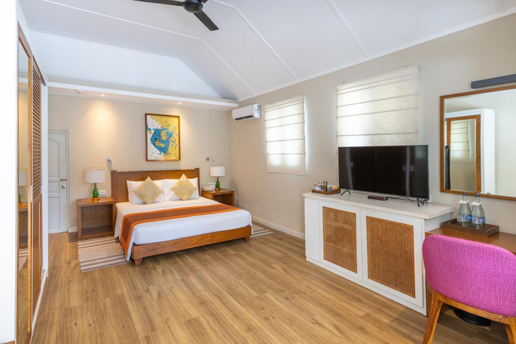 Ellaidhoo Maldives By Cinnamon Курортний комплекс 4*